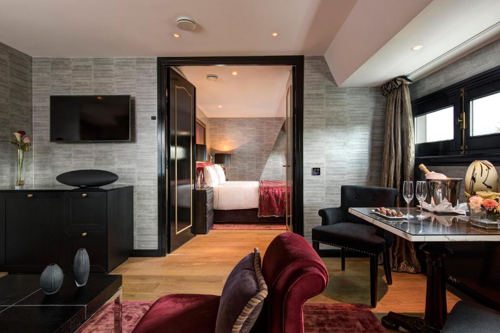 Hotels in Amsterdam