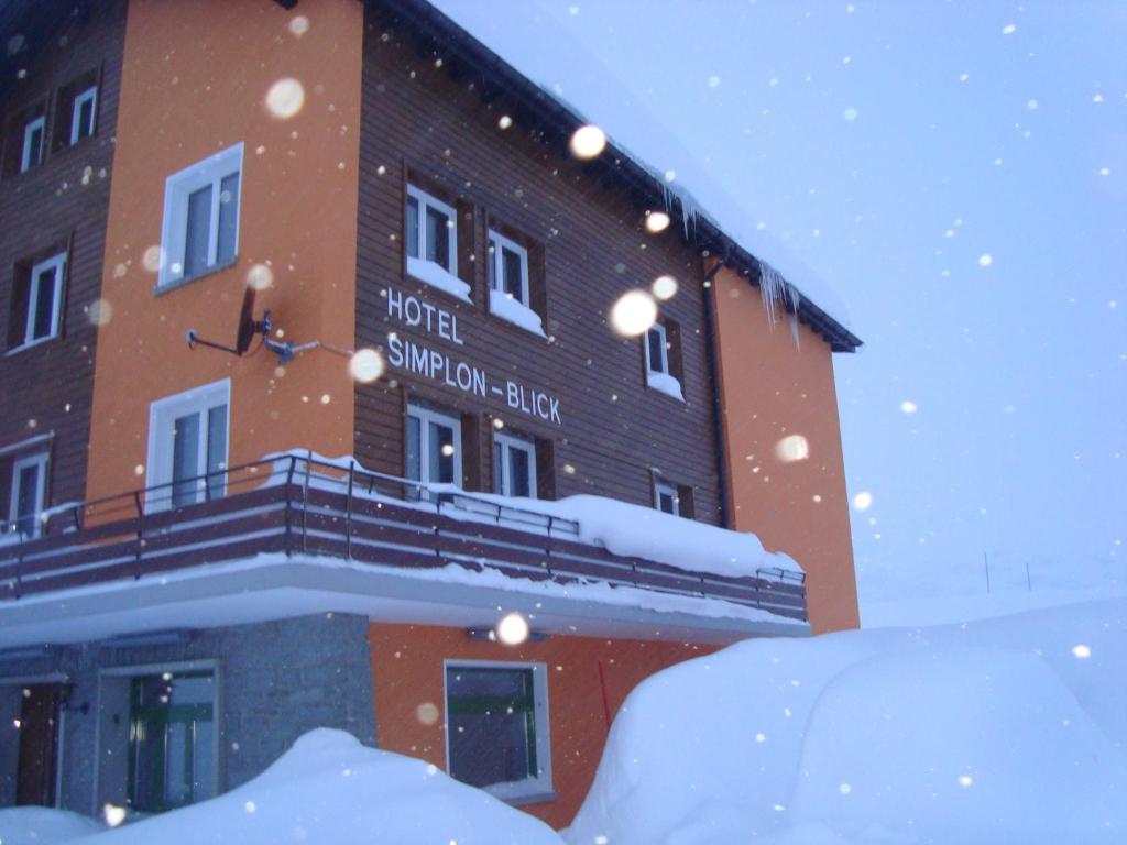 Hotel Simplon-Blick v zimě