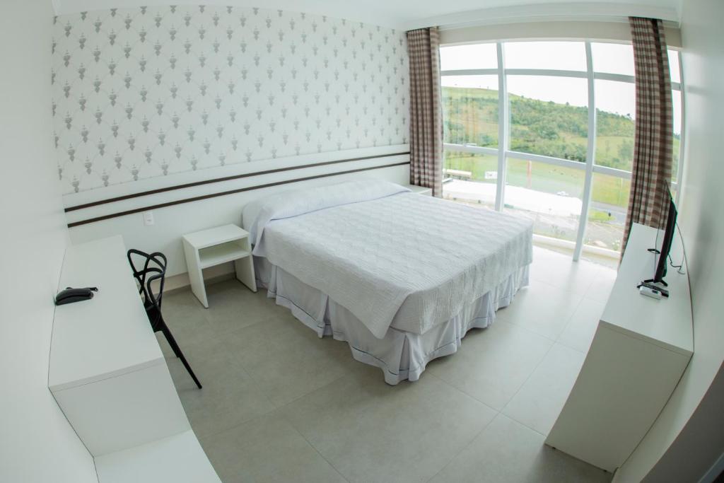  HOTEL HPR