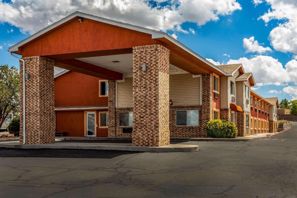 a rendering of a building at a motel at Quality Inn in Los Lunas