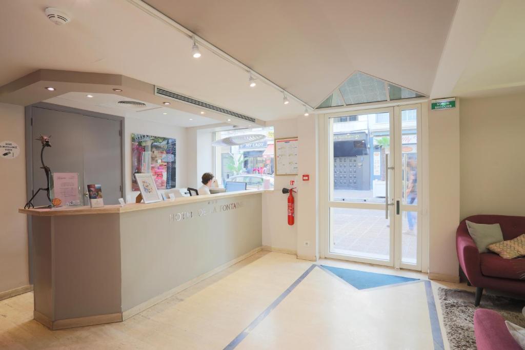 Hôtel de la Fontaine - Resim 5