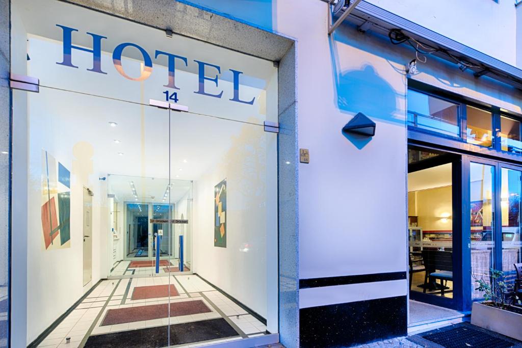 Art Hotel Charlottenburger Hof Berlin - Resim 30