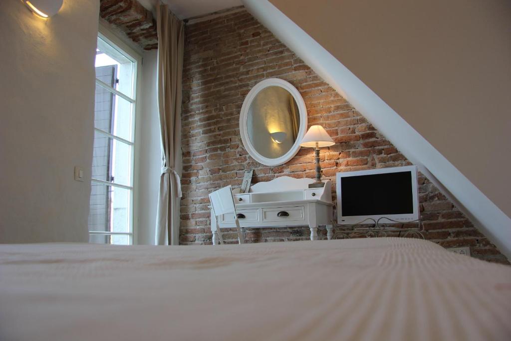 Telewizja i/lub zestaw kina domowego w obiekcie Casa Svalba