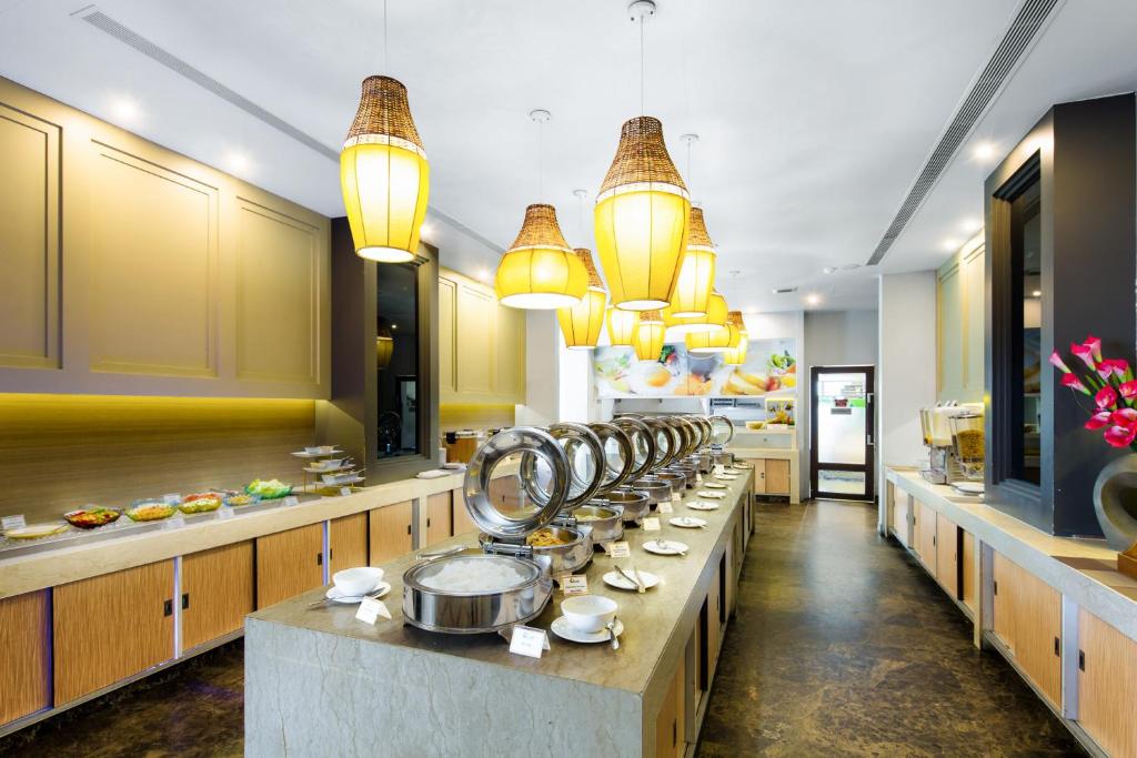 Aiyara Grand Hotel - Resim 35