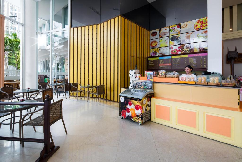 Aiyara Grand Hotel - Resim 36