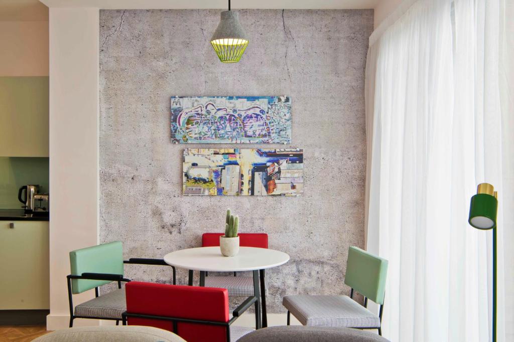 Church Street by Supercity Aparthotels - Resim 27