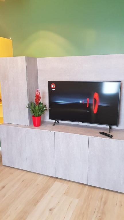 SNC1018 MODERN BOUTIQUE APARTMENT - 4