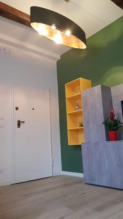 SNC1018 MODERN BOUTIQUE APARTMENT - 8