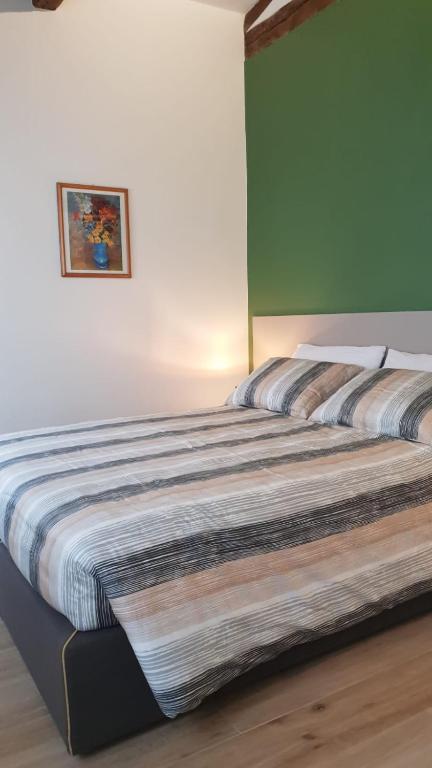 SNC1018 MODERN BOUTIQUE APARTMENT - 14