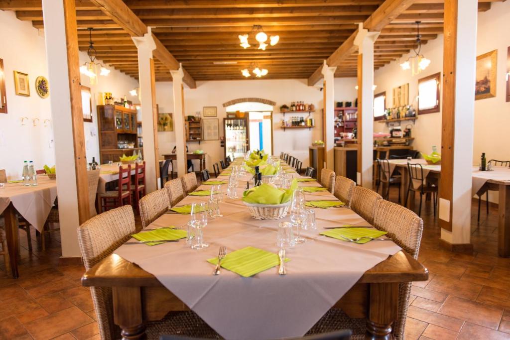 Restaurace v ubytování Agriturismo Corte Del Brenta