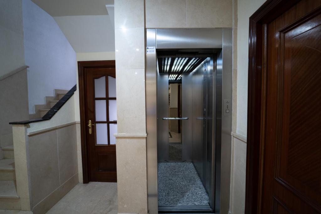 Kép Larra Nervión Subway Tranvía szállásáról Sevillában a galériában