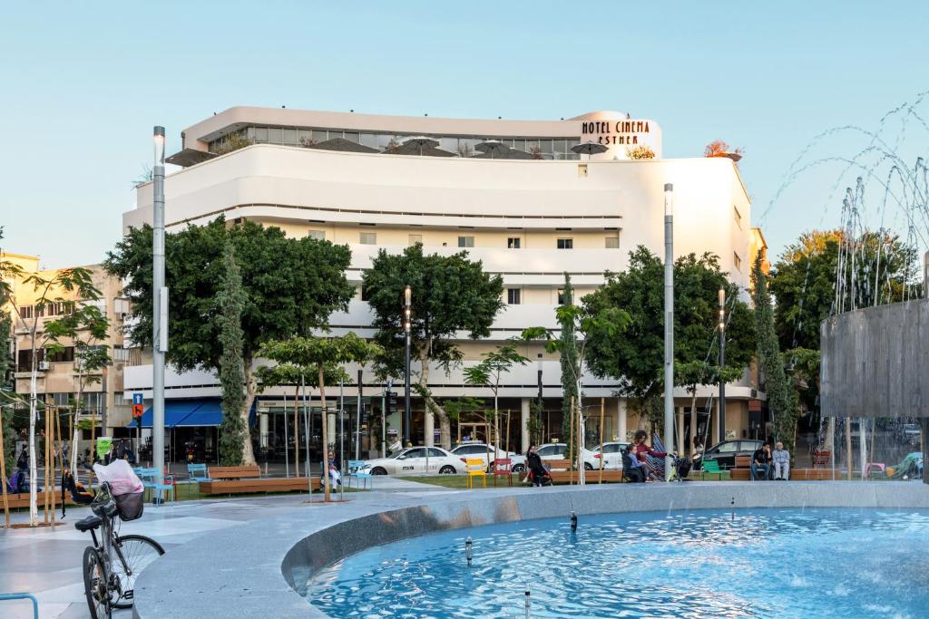 Photo de la galerie de l'établissement Cinema Hotel - an Atlas Boutique Hotel, à Tel Aviv