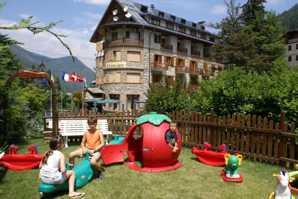 Zahrada ubytování Grand Hotel Principe