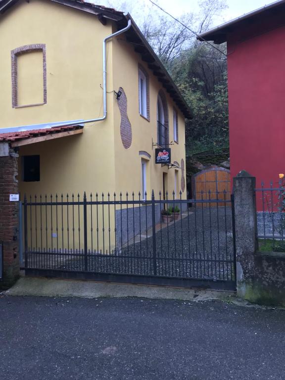 The building in which a panziókat is located