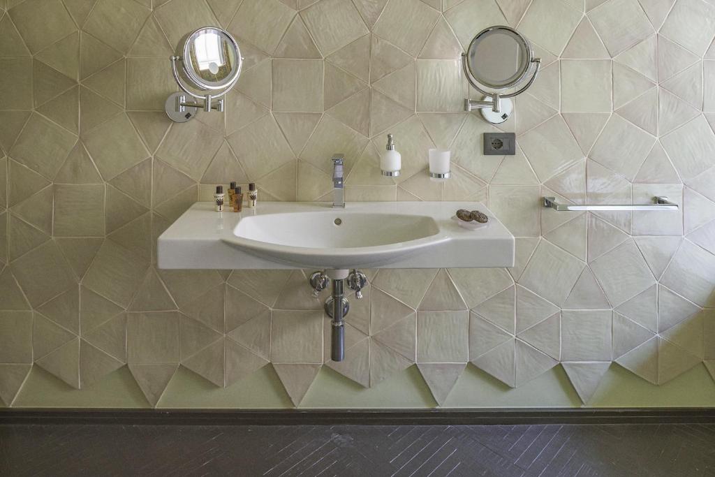 Asmundo di Gisira - 14