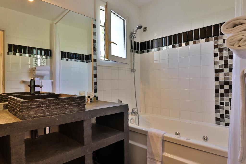 Les Bastides Saint Paul - Double Luxe Room