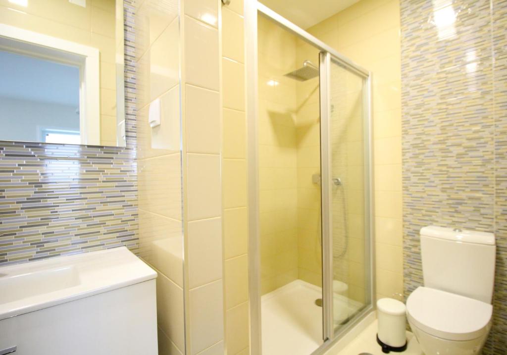 JR Studios & Suites I Rius I - 14