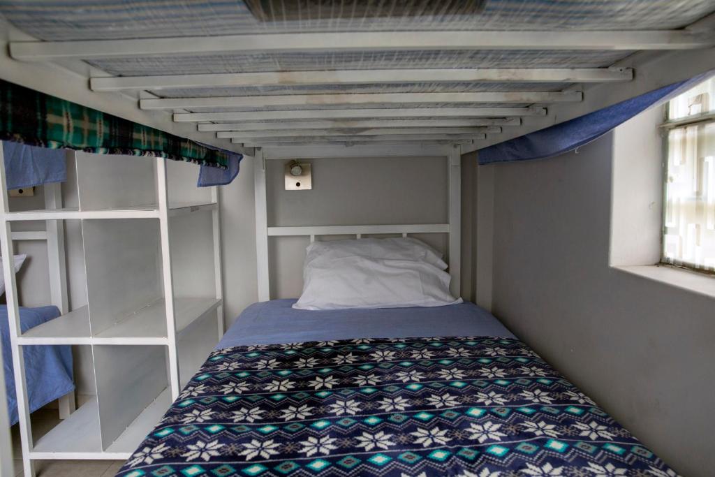 رزرو هتل، Hostel St Llorenc | 09197245266