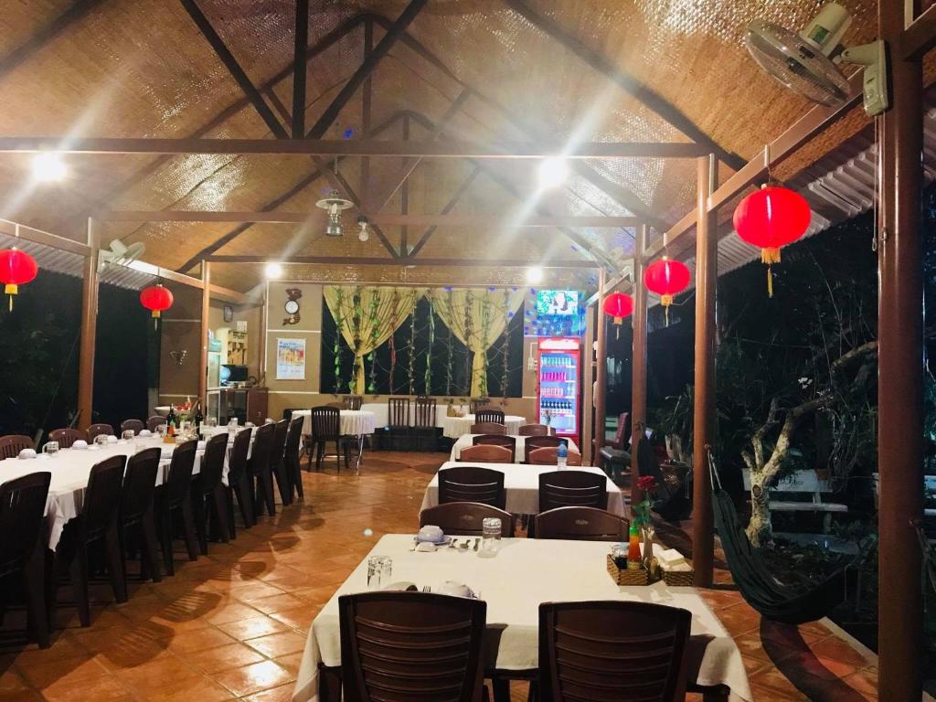 Restaurace v ubytování Nam Thanh Homestay