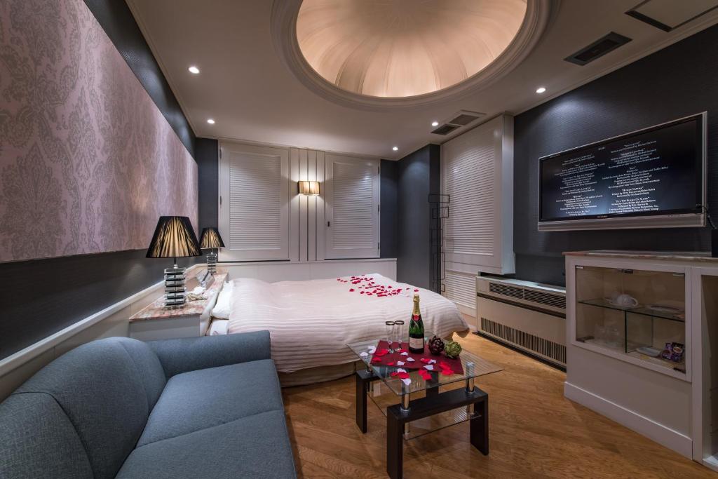 Posezení v ubytování Hotel Moana Shinjuku (Adult Only)
