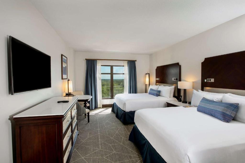 Wyndham Grand Orlando Resort Bonnet Creek - 
