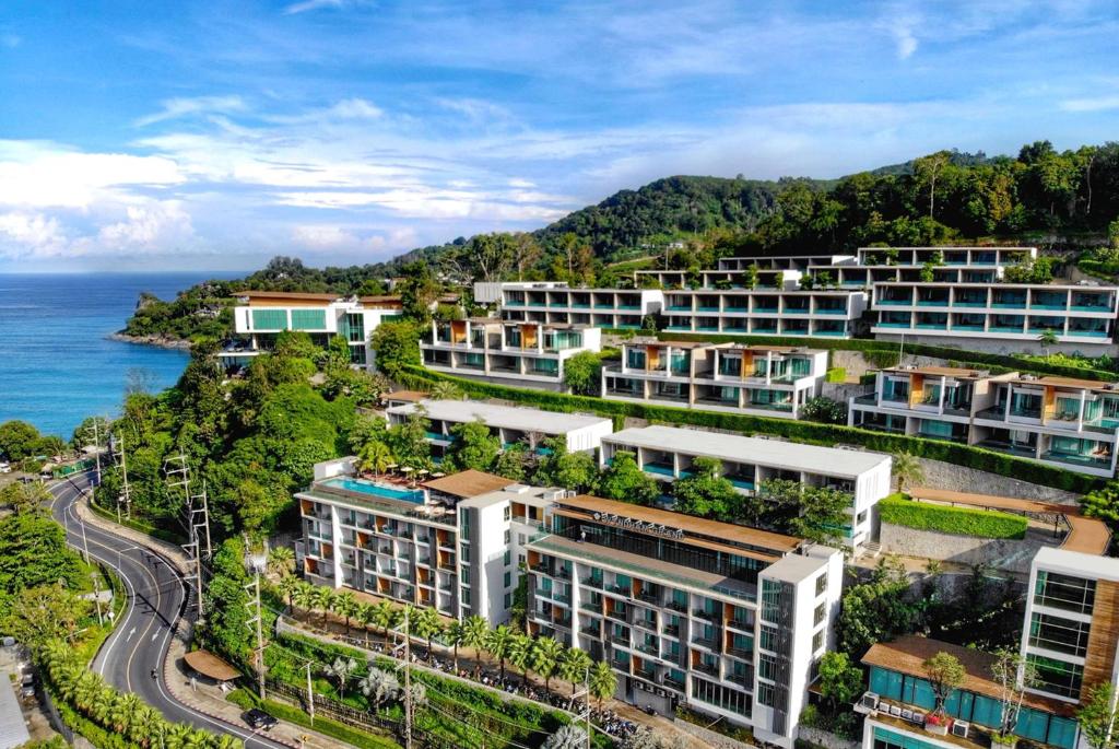 تصویر اتاق‌های Wyndham Grand Phuket Kalim Bay - تصویر ۲