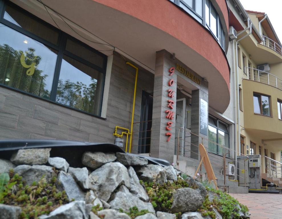 Budova, kde se hotel nachází