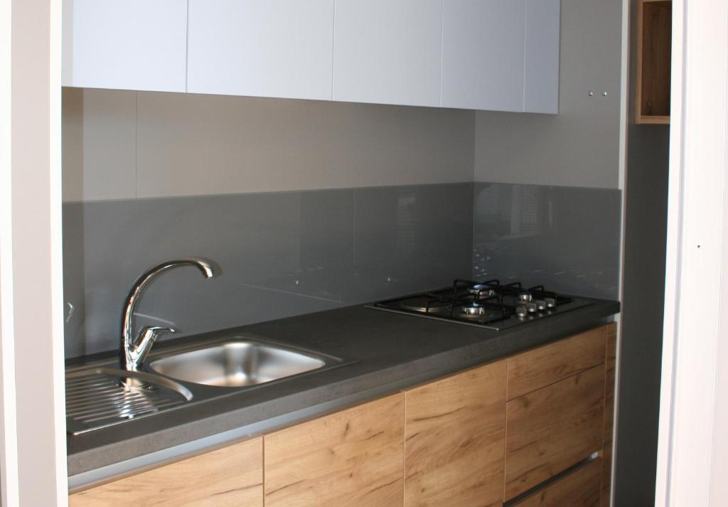 Kuchyň nebo kuchyňský kout v ubytování Mobile Homes Katinka, Starigrad Paklenica, Croatia