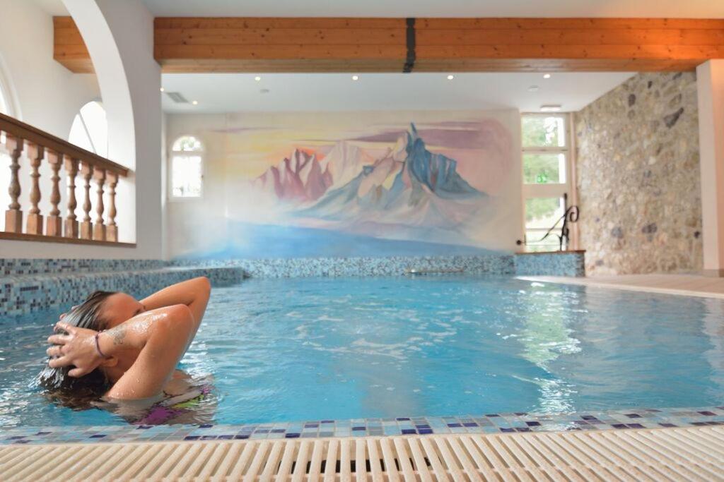 Bazén v ubytování Hotel Rio Bianco nebo v jeho okolí