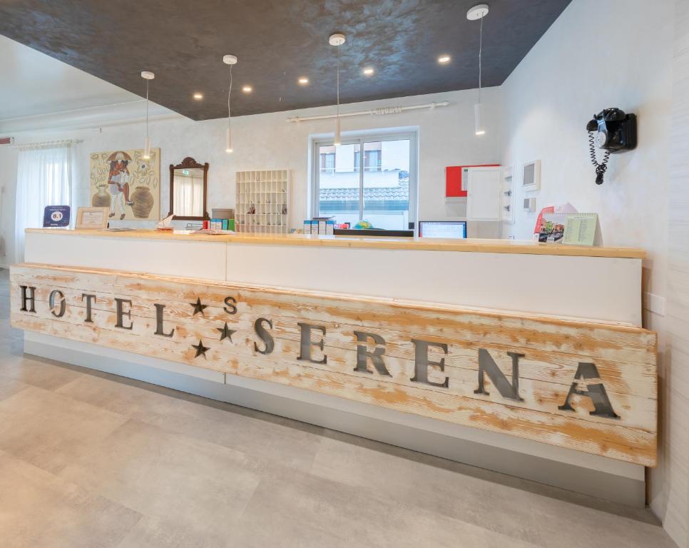 Certifikát, hodnocení, plakát nebo jiný dokument vystavený v ubytování Hotel Garni' Serena