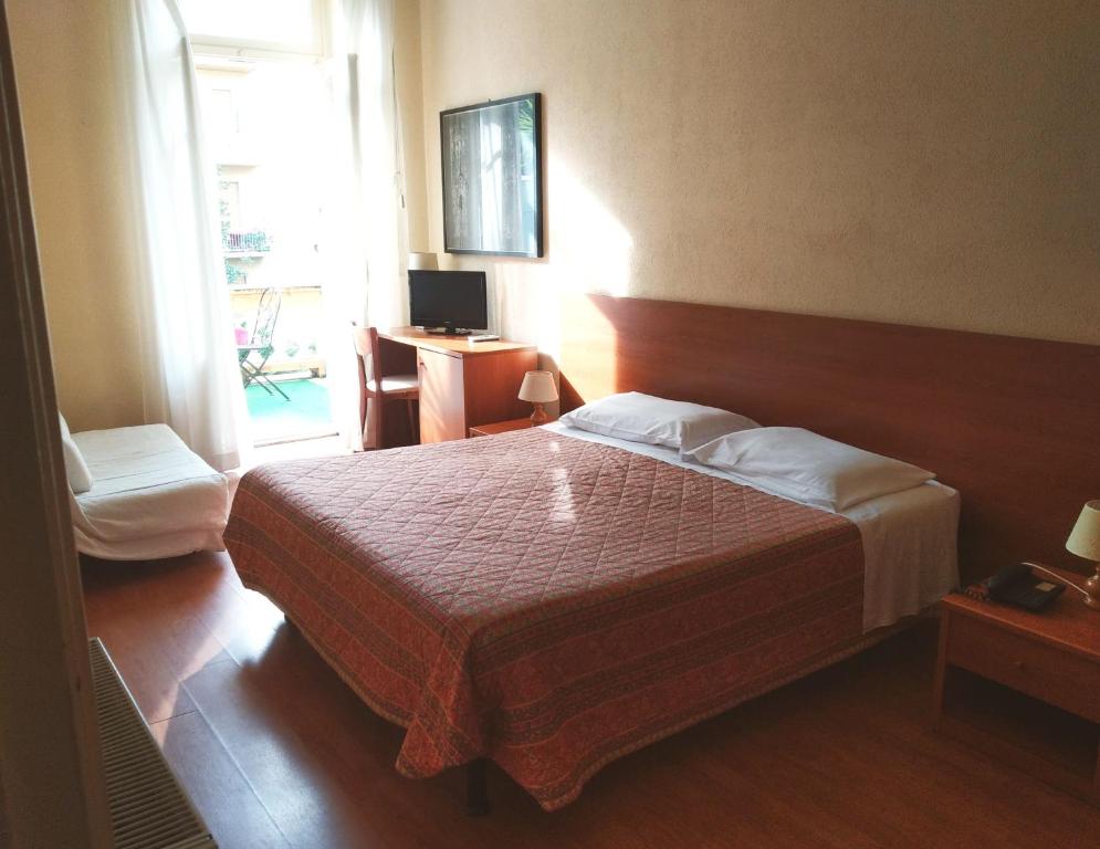 Hotel Lucciola - Habitación Deluxe (2 Adultos + 1 Niño)