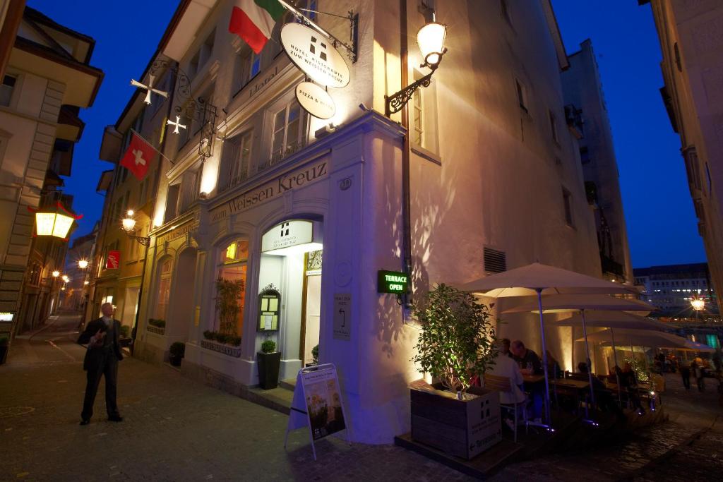 Boutique Hotel Weisses Kreuz - Adult only Hotel - Resim 11
