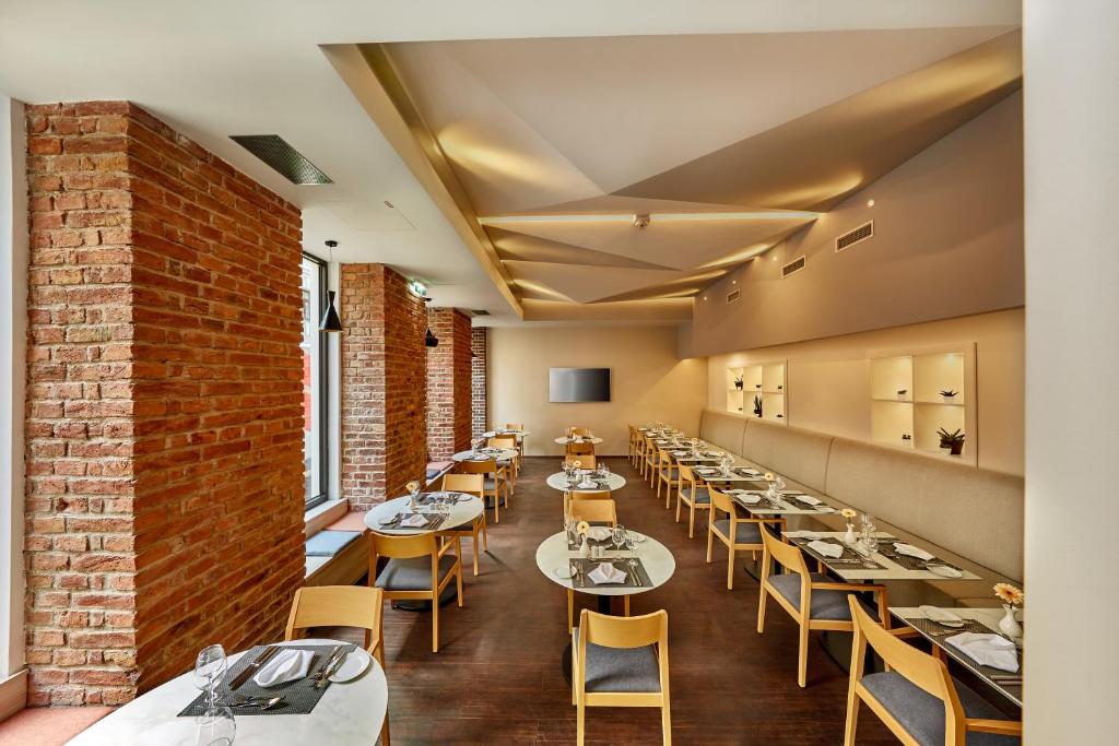 H+ Hotel Wien - Resim 16