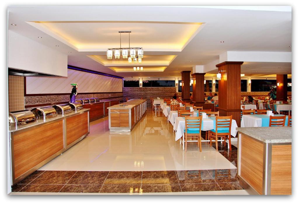 Restaurace v ubytování Mesut Hotel