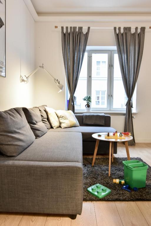 Smulikowskiego 2 - 7