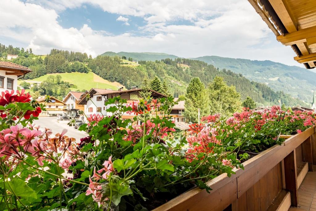 Üldine mäevaade või majutusasutusest Hotel Riedl im Zillertal pildistatud vaade