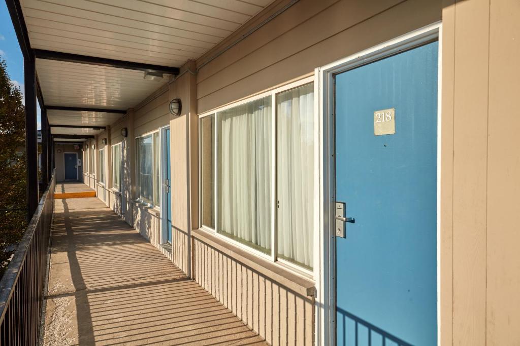 The Falls Hotel & Inn - Resim 35