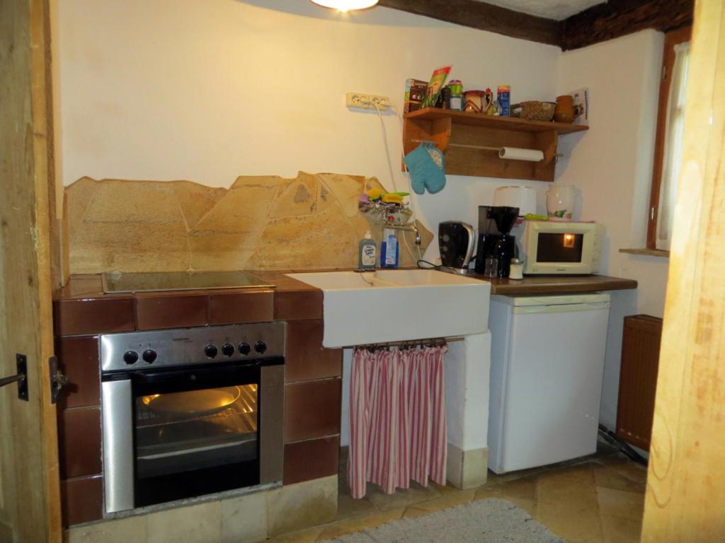 Kuchyň nebo kuchyňský kout v ubytování Ferienhaus Pfeiffer