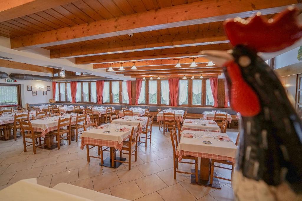 Restaurace v ubytování GH Hotel Fratazza