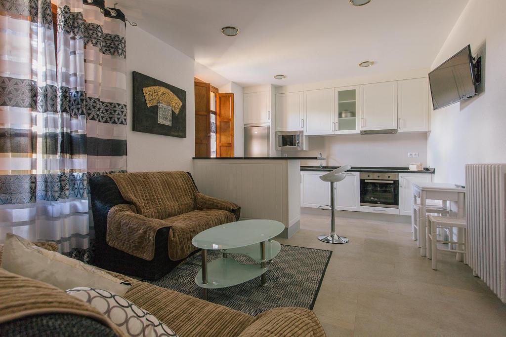 Centro Río Lobos - Appartement De Deux Chambres