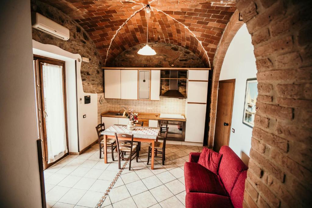 Kuchnia lub aneks kuchenny w obiekcie Casa Vacanze Ribocchi