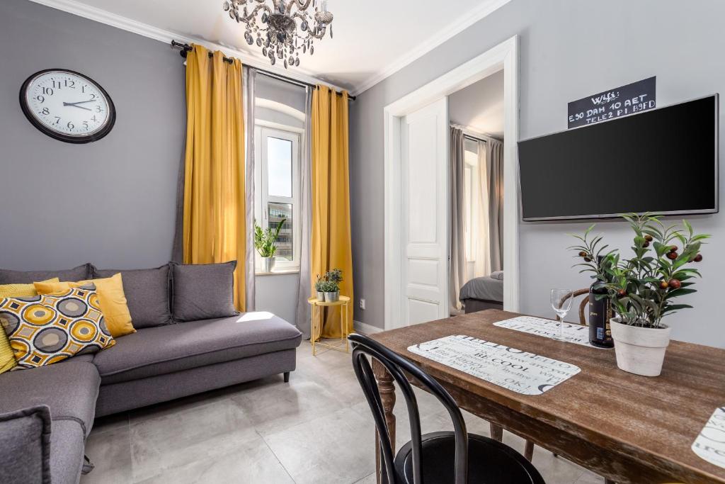 TV a/nebo společenská místnost v ubytování Karolina apartment #2