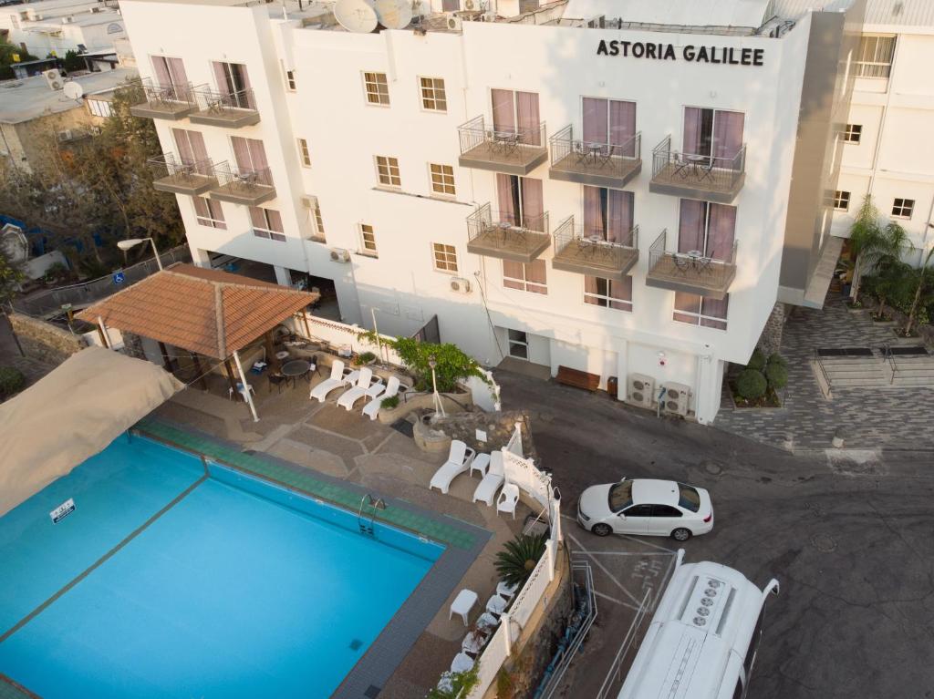 Bazén v ubytování Astoria Galilee Hotel nebo v jeho okolí
