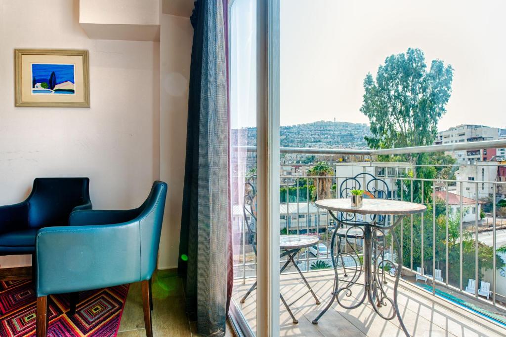 Balkón nebo terasa v ubytování Astoria Galilee Hotel