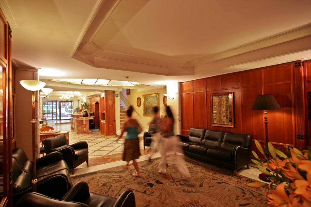 Hostia v ubytovaní Hotel Capitol Milano