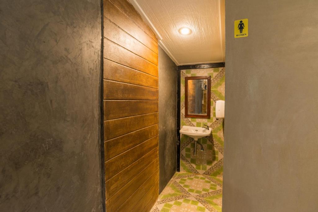Koupelna v ubytování Aonang Privacy Resort