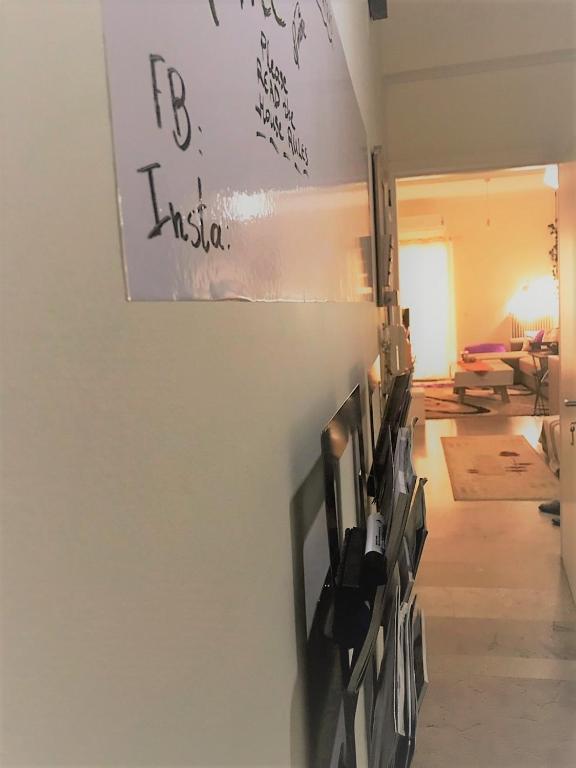 Theano's Cozy & Quiet Lux Central Flat - Wifi & full Amenities - Apartment