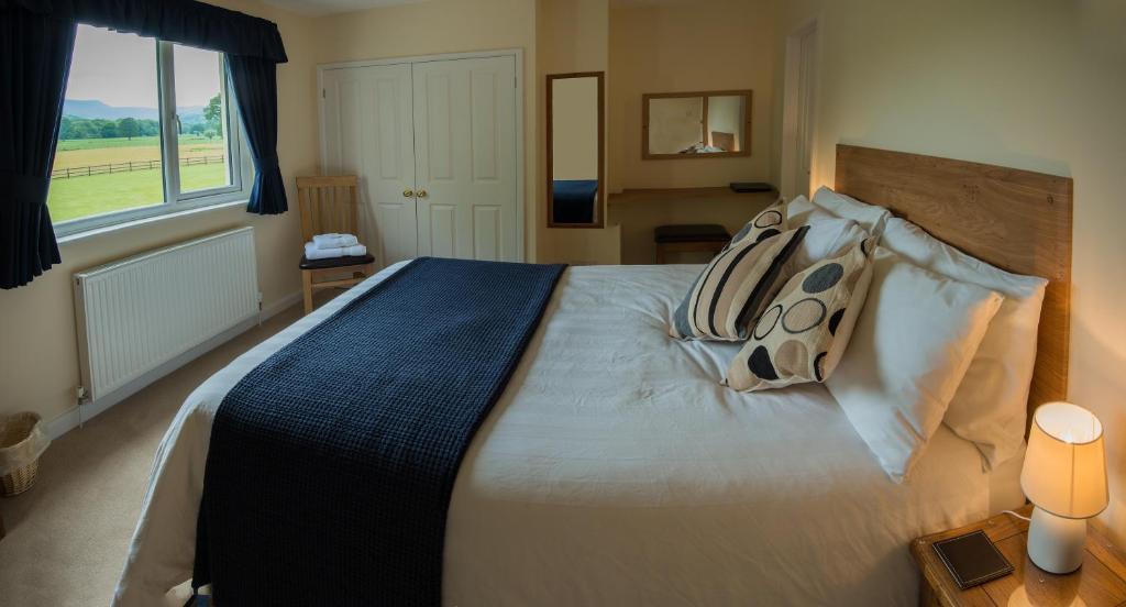 Gallery image of The Lodge Brecon B&B in Brecon