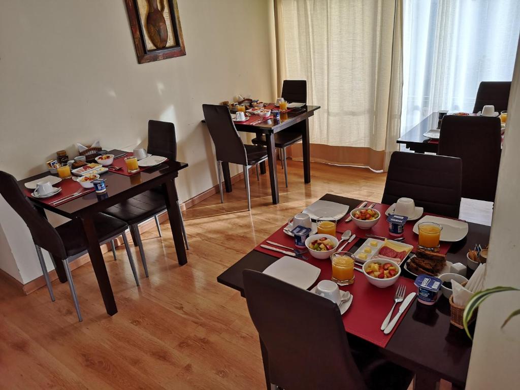 Jídlo v penzionu nebo okolí