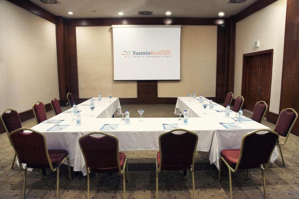 The business area and/or conference room at Yasmin Bodrum Resort